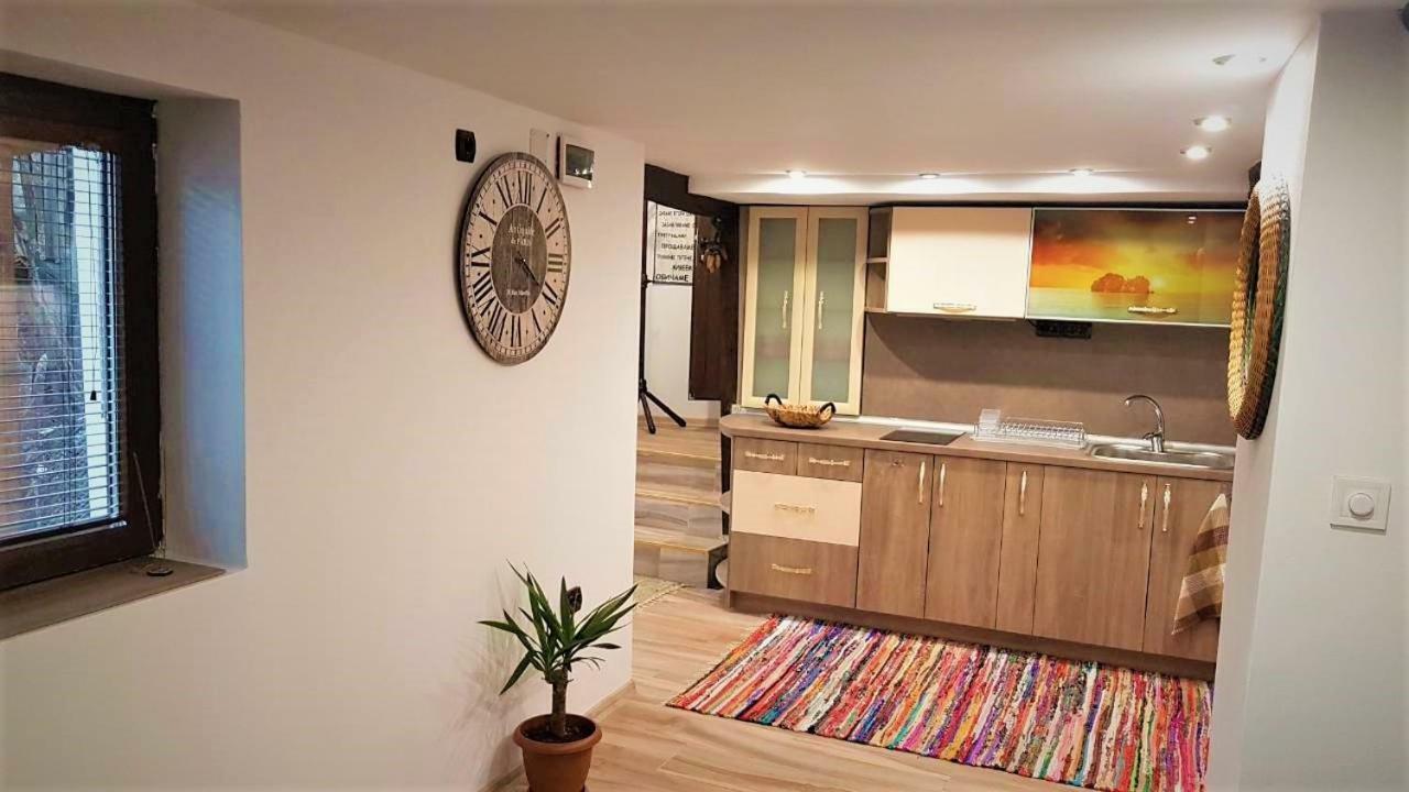 Arts Guest House -Beautiful Villa For 6 Persons Veliko Tarnovo Buitenkant foto